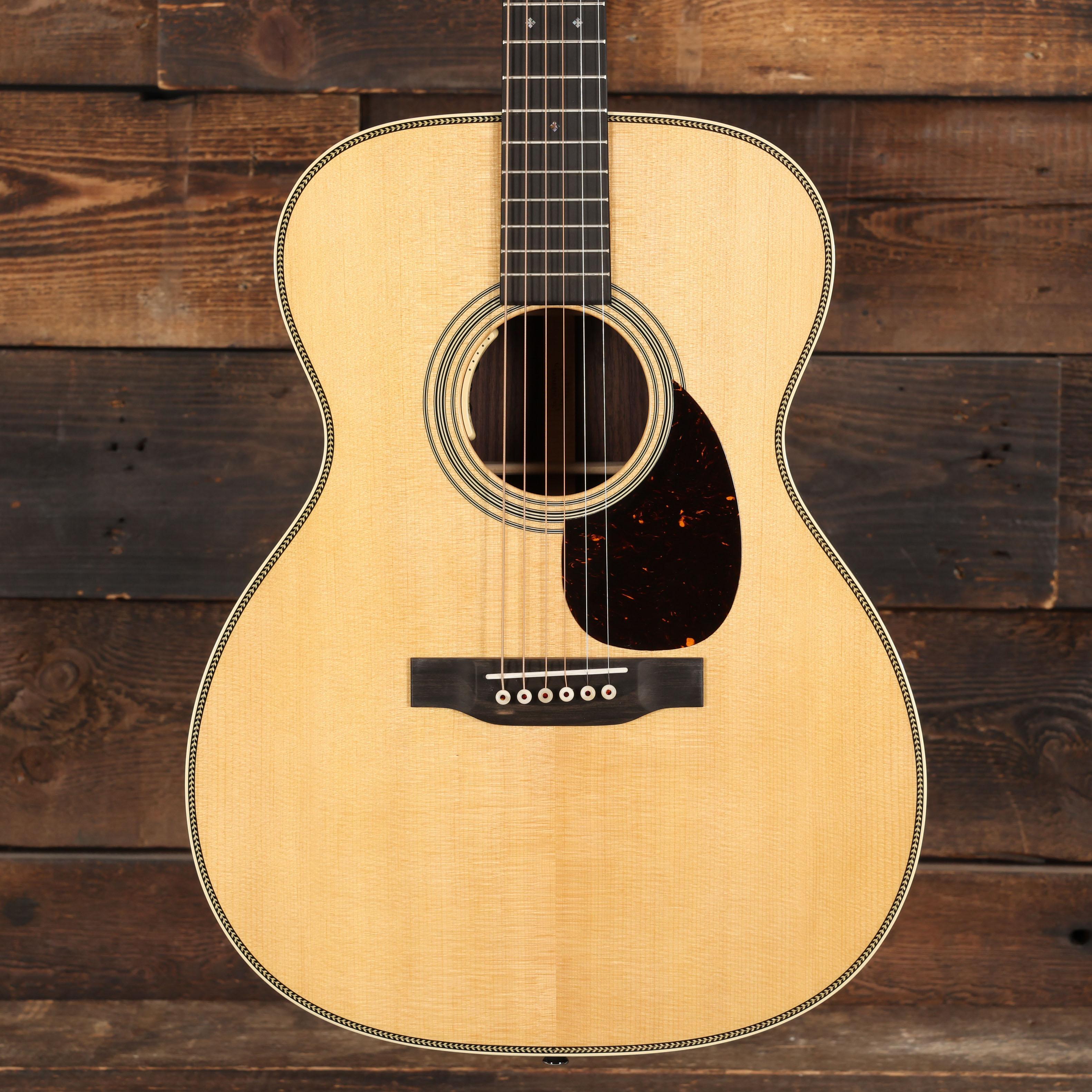 Martin OM-28E Standard Series Electro Acoustic Guitar with LR